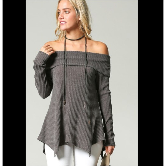 Off Shoulder Tunic Top - Picture 2 of 4